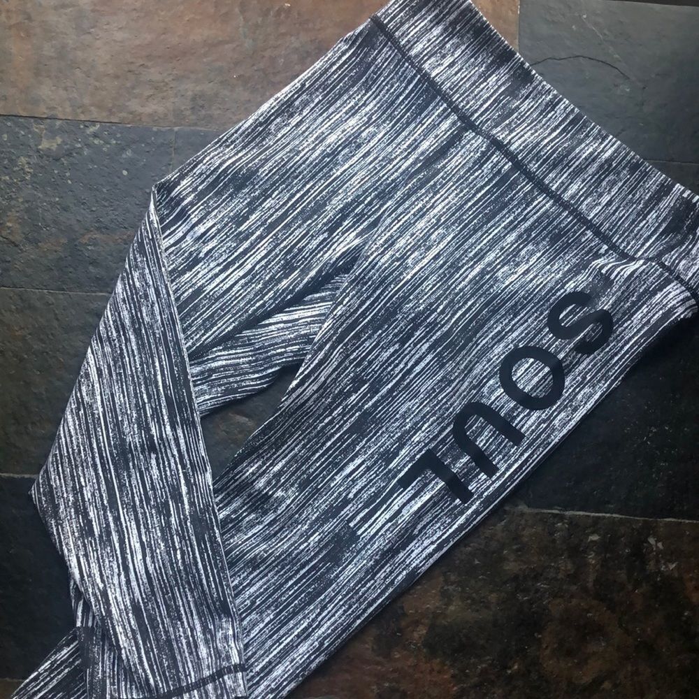 𝅺EUC Soul Cycle leggings